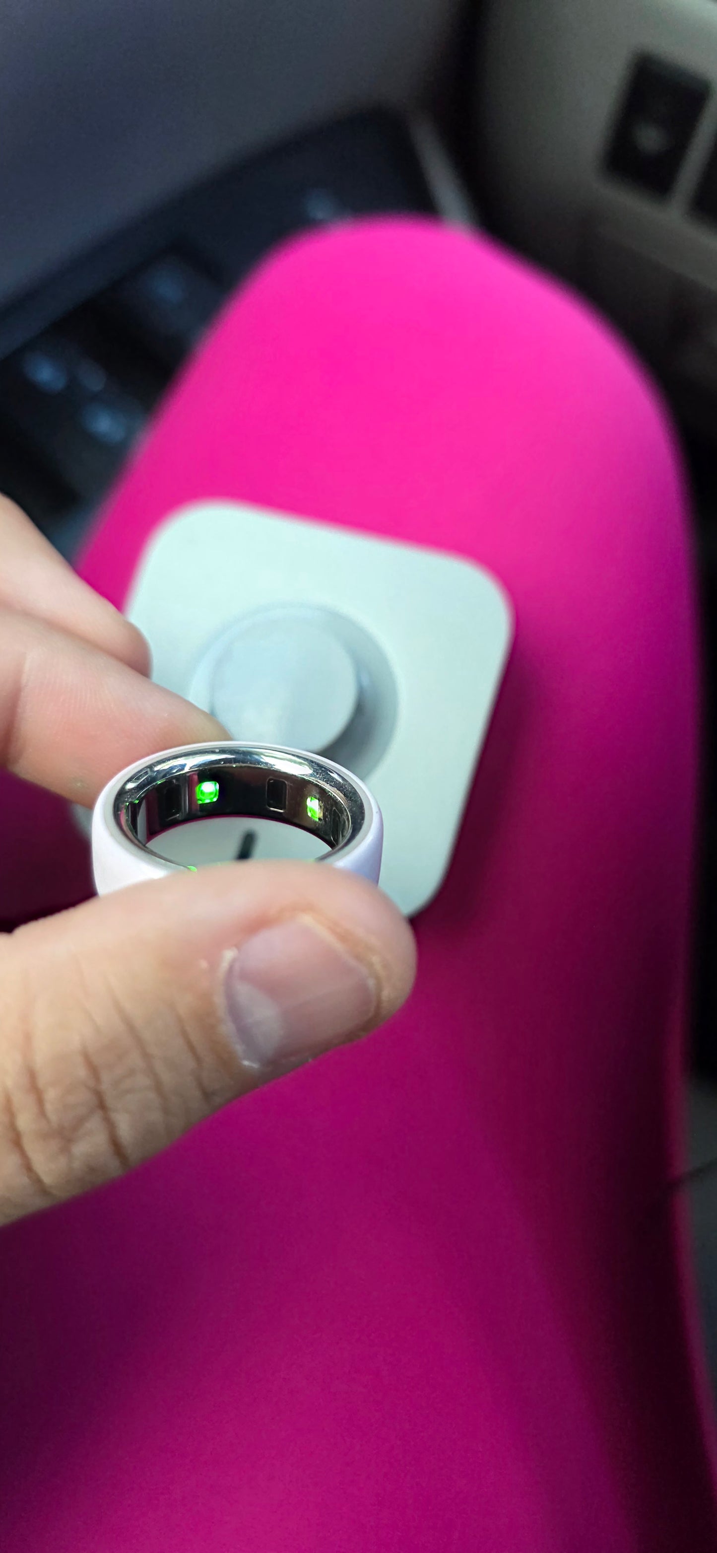 Oura Ring, pink, size 9, ceramic with charger